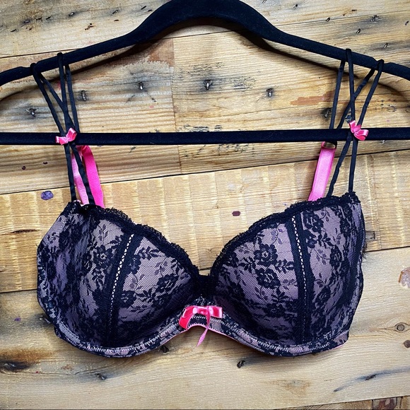 VS Sexy Little Thing pink lace bra - Picture 5 of 8